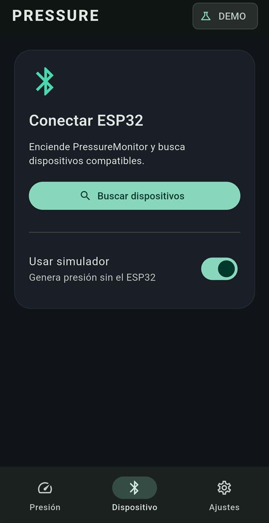 App screen to connect the ESP32 over Bluetooth, with a switch to use the simulator instead.